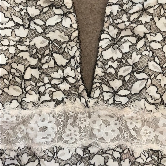 Super sexy Victoria’s Secret bodysuit! - Picture 4 of 6